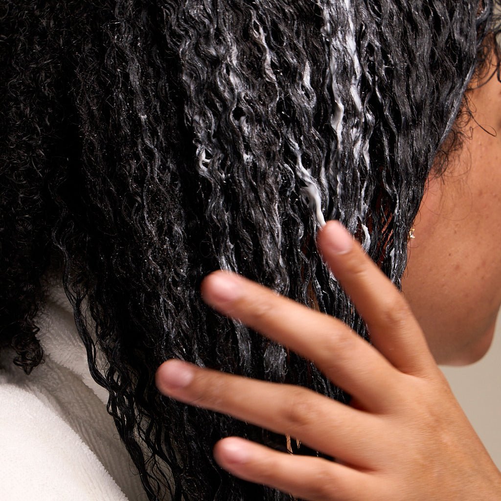 Skipping wash day? You’re not doing your hair any favors. - Cheribe